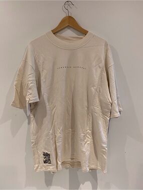 « Somewhat Mystical » sweater T shirt